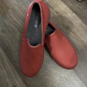 BOGS Harper Regenstiefel, rot, Gr. 8 Garten Outdoor Pull-On, Komfort wasserdicht - Bild 1 von 24