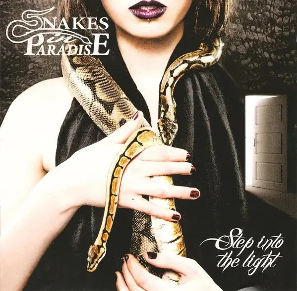 CD Snakes In Paradise Step Into The Light STILL SEALED NEW OVP Frontiers Mu - Bild 1 von 1
