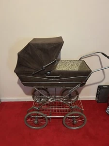 Vintage Mothercare Pram - Picture 1 of 6
