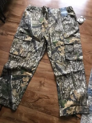 Camouflage Hunting Pants Men's Realtree® EXCAPE 6 Pocket Cargo Style Size 2XL - Image 1 of 4
