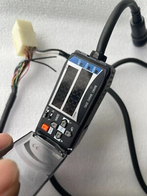 OMRON ZX-GTC41 MEASUREMENT SENSOR PNP OUTPUT TYPE 1.5 MS 4-20 MA OUTPUT USED - Image 1 of 4