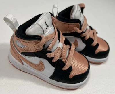 NIKE AIR JORDAN 1 Mid TD Niño Pequeño 4C Blanco Lt Madder Raíz Negro Zapatos con Caja Nuevos con Etiquetas Foto 1 de 4