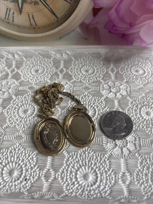 Medallón Foto: Collar Ovalado Dorado Vintage Regalo Cumpleaños Regalo Navidad Foto 1 de 4