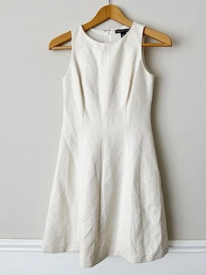 Vestido American Living línea A sin mangas talla 2 crema y dorado Foto 1 de 4