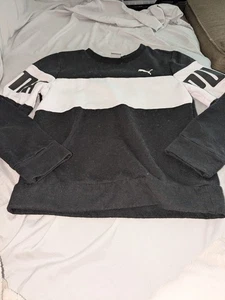 Youth Boy Puma Sweatshirt Size Small(8) Fits More Like A 7. - Picture 1 of 2