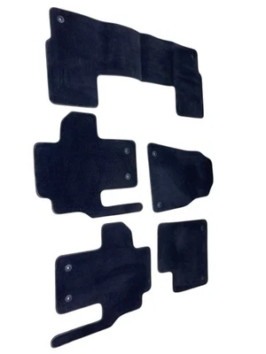 2022-2023 JEEP WAGONEER WS OEM 3.0L RWD CARPET FLOOR MAT SET (5) - Image 1 of 4