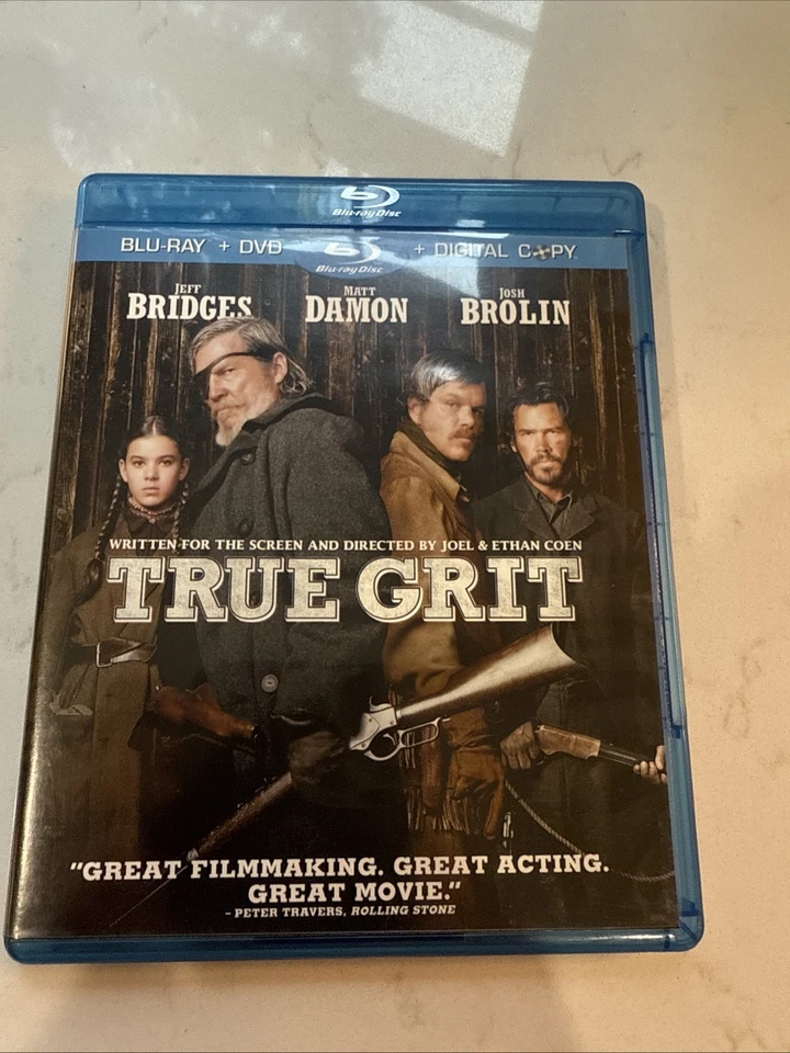 True Grit (Blu-ray/DVD, 2011, 2-Disc Set) w/ Slipcover Jeff Bridges, Damon - Image 1 of 1