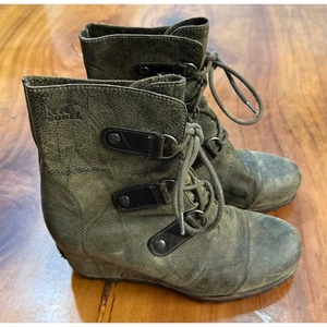 Sorel Joan of Arc Keilabsatz Damen Stiefeletten 9,5 M Leder Braun Schnürung  - Bild 1 von 8