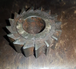 HSS Side & Face Straight Milling Cutters 1 1/2" x9/16" x5/8"slotted bore, SUTTON - Imagen 1 de 1