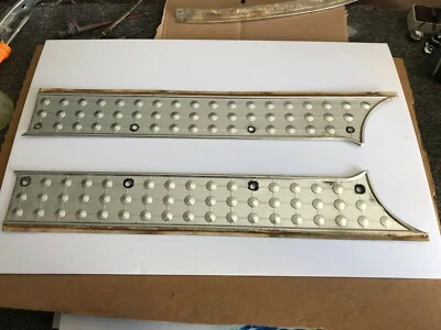 1961 Ford Galaxie, Starliner, Sunliner Rear Tail Panel Trim — 第 1/4 张图片