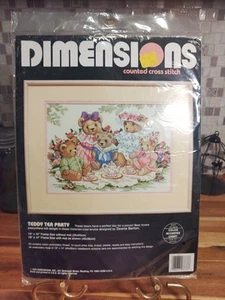Vintage Dimensions Counted Cross Stitch Kit Teddy Bears Tea Party by Dawna Barton - Bild 1 von 4