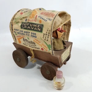 1939 New York Words Fair Karoff Perfume Caravan Wooden Wagon with Original Jug - Picture 1 of 12