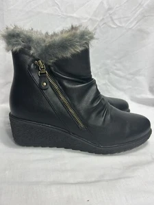 Savannah Women’s Fur Lined Ankle Boots Faux Leather Size US 10 FAST POST - Picture 1 of 17