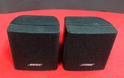 Par de Altavoces Satelitales Bose Redline Single Cube Estilo de Vida Acoustimass PROBADOS Foto 1 de 2