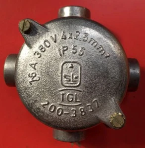 SLF Aufputz Verteilerdose | Aluminium | PG16 | IP55 | 4 Ausgänge | DDR Lagerware - Bild 1 von 8