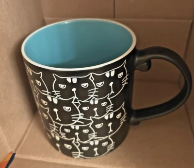 New Spectrum Designz Cat Face Repeat Black Turquoise Green  20-21 oz Ceramic Mug - Image 1 of 3