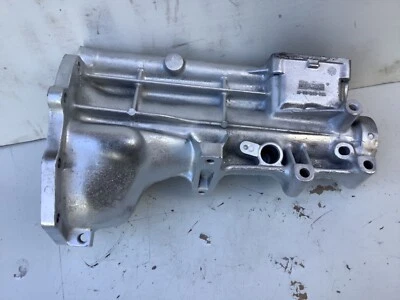 Carcasa de extensión de cola Borg Warner T5 Camaro Firebird NWC 13-52-066-923 OEM Foto 1 de 4