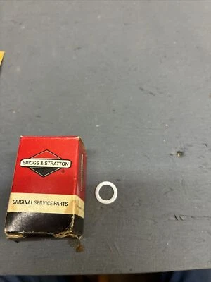Nuevo de Lote Antiguo Briggs & Stratton 222014 Flotador Tazón Lavadora Genuino OEM Pieza de Servicio Foto 1 de 4