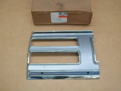 1972 1973 Chrysler Town & Country Wagon NOS MoPar Left INNER TAIL LAMP BEZEL - Image 1 of 4