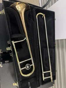 Trombón tenor recto de gran diámetro KING 4B - Imagen 1 de 23
