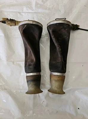 Par de bolsas de resorte de suspensión neumática trasera 1998-2002 Lincoln Town Car OEM Foto 1 de 4