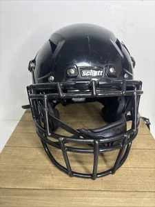 Schutt Vengeance Pro LTD II Adult Football Helmet w/ Facemask SOP 2022 Size M - Picture 1 of 13