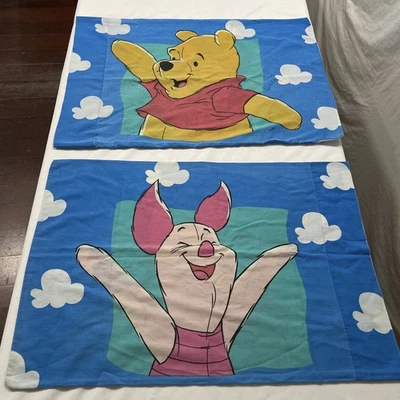 Par Vintage 20” x 29” Disney Winnie The Pooh Fronhas Azuis Leitão Urso - Imagem 1 de 4