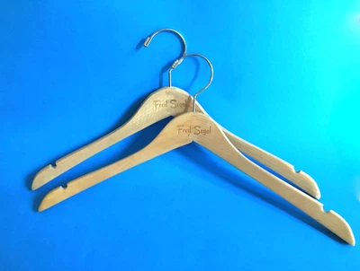 Fred Segal木衣架2件套 — 第 1/4 张图片