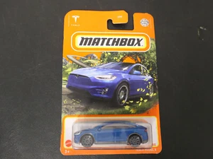 2022 MATCHBOX Tesla Model X (blue) 53/100 - Picture 1 of 4