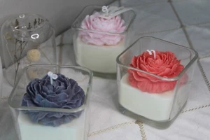 Candle with Decorative Peony Square jar, Natural Soy wax, Coconut Soy Wax. - Picture 1 of 1