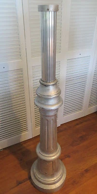 Post Pedestal for mounting a Police Gamewell Call Box or Fire Alarm Box - Image 1 of 4