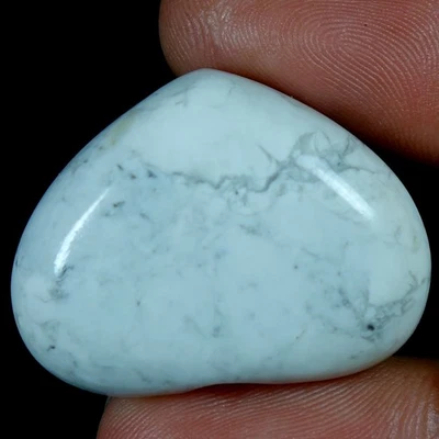 Piedras preciosas sueltas cabujón corazón howlita 100 % natural 64,25 quilates 24 x 32 x 09 mm Foto 1 de 3