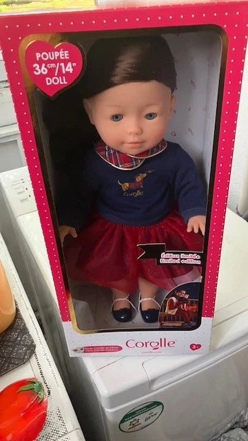 poupee corolle neuve  EN FETE ECUTUIBS KULUTEE PERLE COROLLE HOLIDAYS 36 CM - Photo 1/1