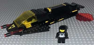 Lego 6894 Blacktron I Invader Set Vintage Minifigure Space - Image 1 of 4