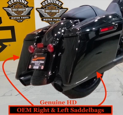 Alforjas extendidas Harley 14-25 Touring negras vívidas estiradas de fábrica OEM Foto 1 de 4