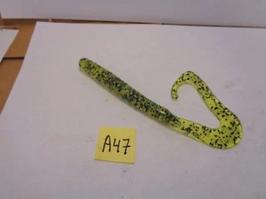  Bulk 6" Curly Tail Worm, Wassermelone Samen, 25 Stück (Neu Sonstige) - Bild 1 von 7