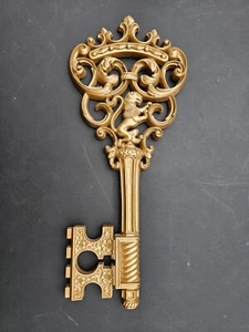Dart Syroco Lion Vintage Gold Master Skeleton KEY 18" Wall Art Decor 3661-B - Picture 1 of 5