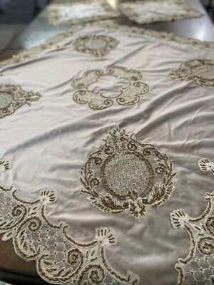 home decor table covers 4 pieces set Velvet Tablecloth - Image 1 of 4