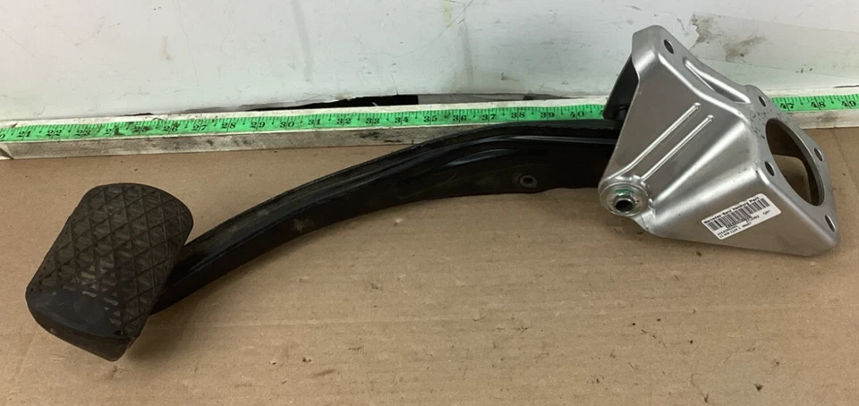 Conjunto de pedal de freno de parada Mercedes-Benz GL450 2007-2012 A1642901901 OEM Foto 1 de 4