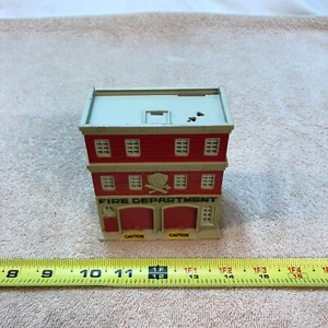 VNTG 1989 GALOOB TOYS MICRO MACHINES FIRE DEPT. CITY SCENES - Picture 1 of 16