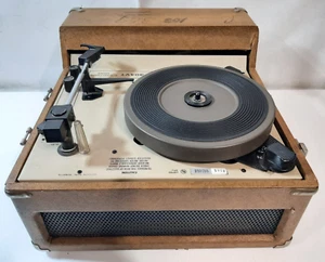 Vintage Audiotronics 304VT Record Player - Power Tested - Picture 1 of 11