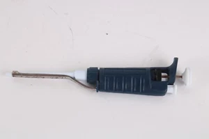 Gilson Pipetman Classic P200 Plastic Ejector / Single channel Volume 20-200 μL - Picture 1 of 7