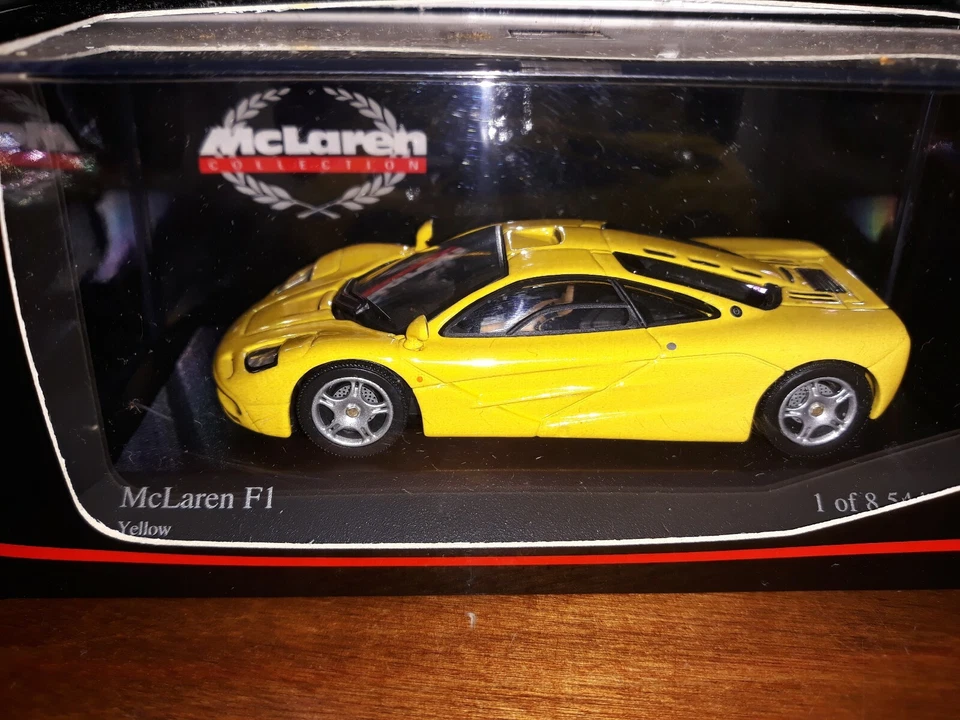 Minichamps 1/43 McLaren F1 yellow - Immagine 1 di 1