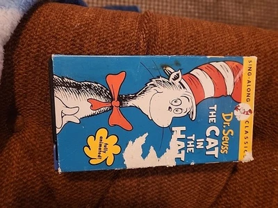 Dr Seuss Cat in the Hat Animated Sing-Along VHS Tape - Image 1 of 2