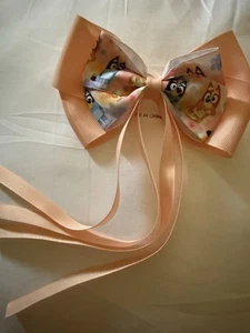 Bluey’s Peach Hair Bow With Ribbon - Picture 1 of 7