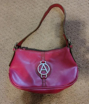 Bolso de mano pequeño Nine West rojo Foto 1 de 3