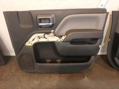 2014-2019 CHEVROLET SILVERADO 1500 RF RIGHT PASSENGER FRONT DOOR TRIM PANEL Foto 1 de 4