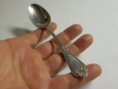 TIFFANY & CO. M Edward C Moore Art Deco Style STERLING SILVER TEASPOON  5 7/8" Cover