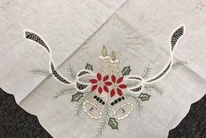 Tovaglia bianca ricamata 42x42" natalizia natalizia 100% cotone - Foto 1 di 8