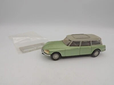 Vroom - Citroën DS 21 Break Proto Michel - Kit Résine - Voiture Miniature 1/43 - Photo 1/4